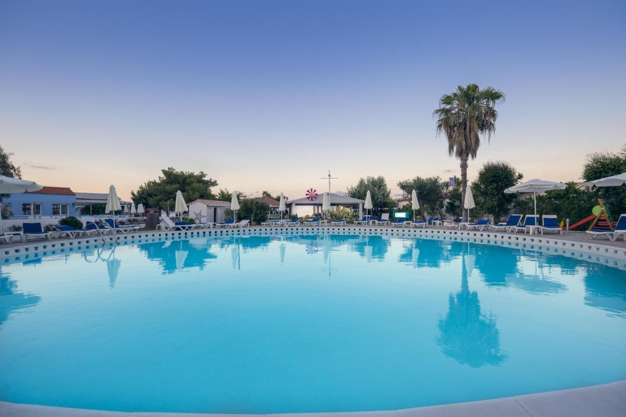 Hotel Albatros モライティカ エクステリア 写真