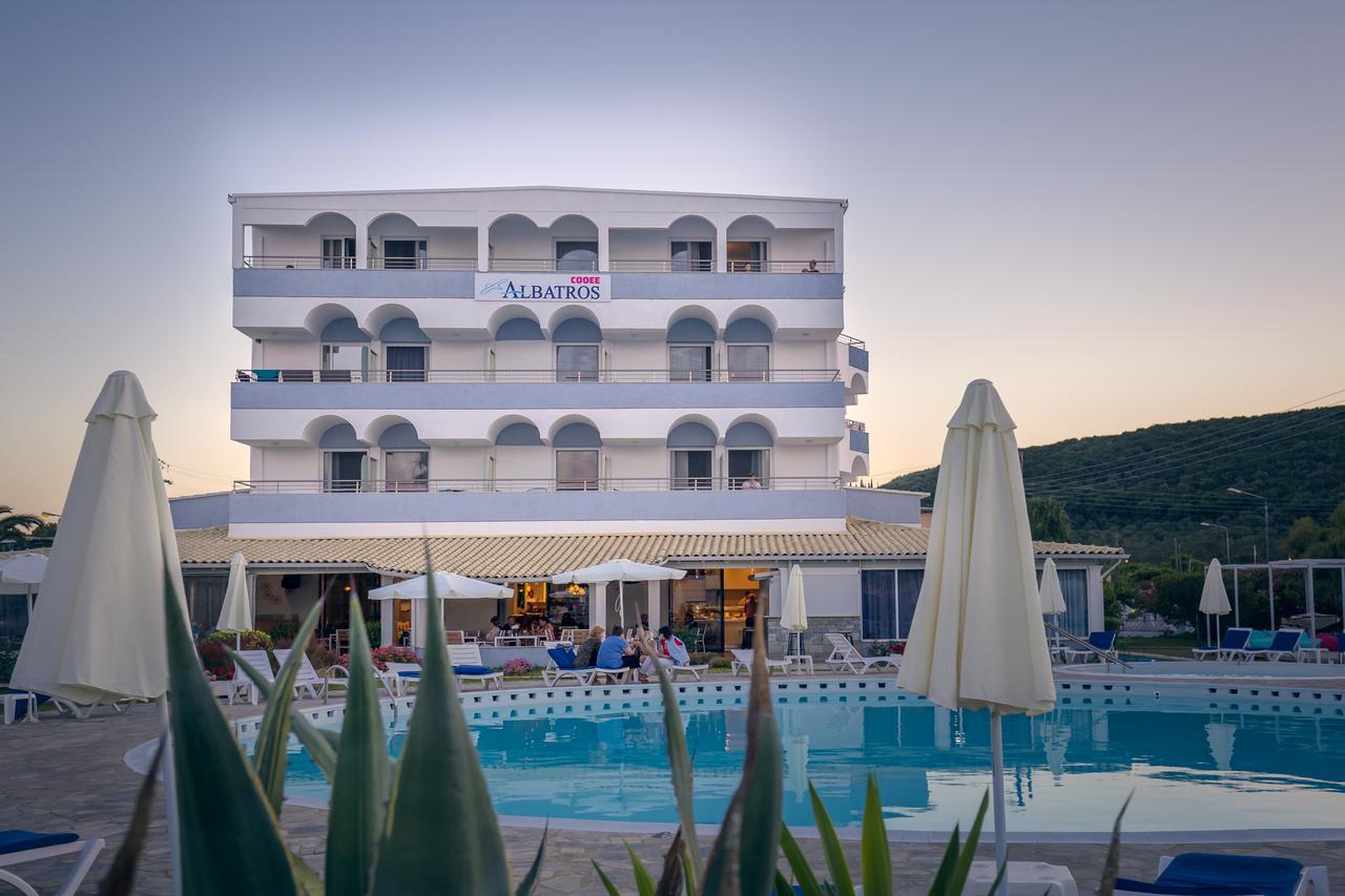 Hotel Albatros モライティカ エクステリア 写真